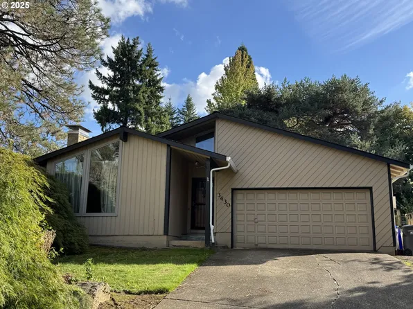 3430 SW Ridge Dr, Portland, OR 97219