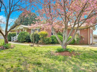 220 E Memorial Hwy, Harmony, NC 28634