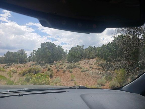 3rd image of 1408 S Cross Hollow Dr
