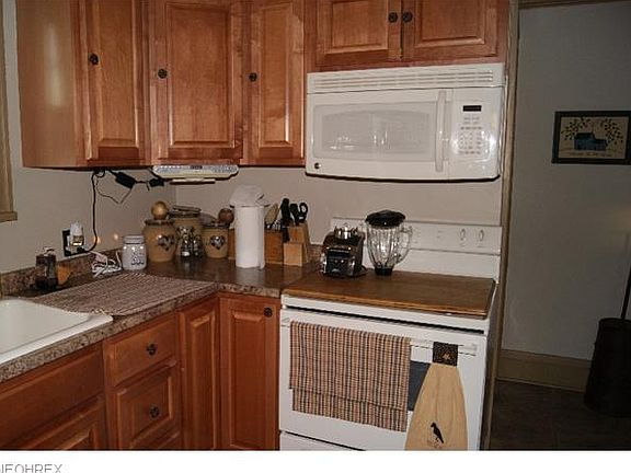4th image of 660 Orchard Ave
