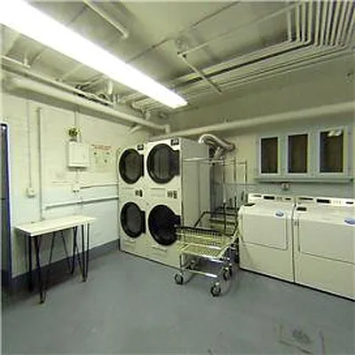 Rented by Adina Realty | media 38