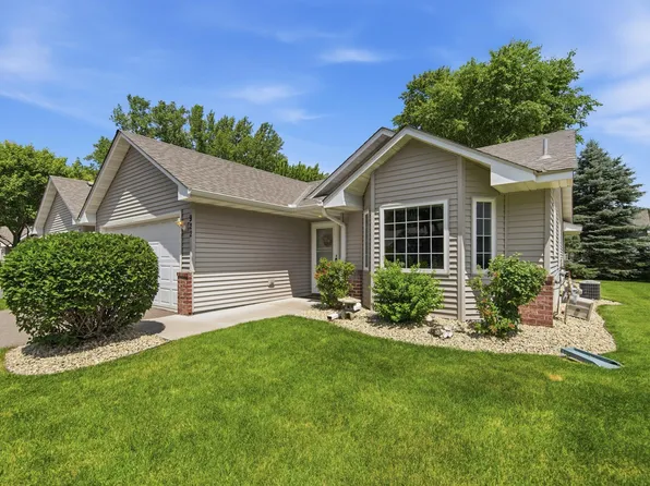 922 105th Ave NW, Coon Rapids, MN 55433