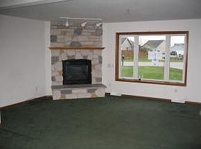 4th image of 1561 Hillington Dr