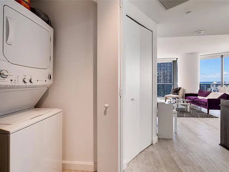45 SW 9th St #2306 — Photo 14