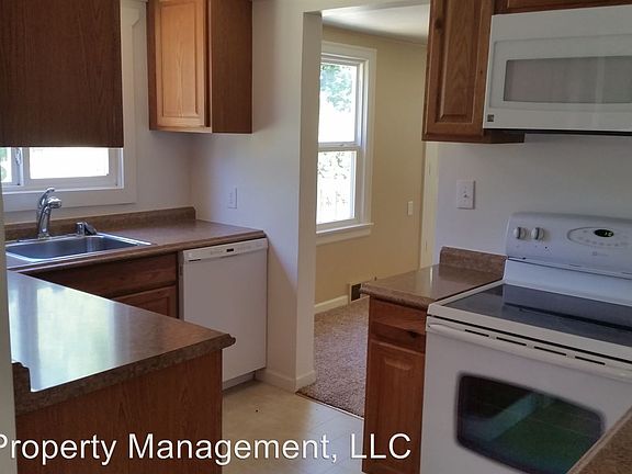 2nd image of 3703 NW 18th St