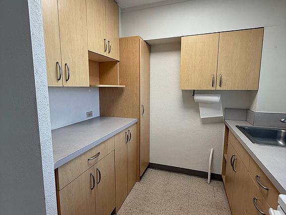 3rd image of 3408 Waialae Ave #2
