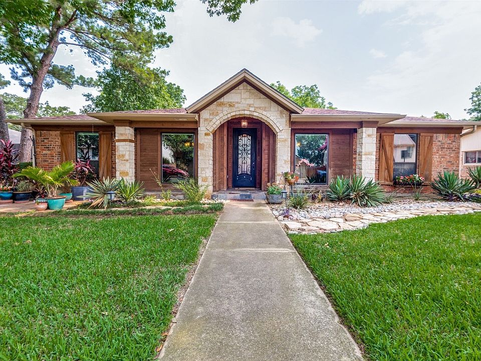 1st image of 3105 Teakwood Dr