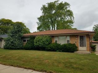 8842 W Brentwood Ave, Milwaukee, WI 53224
