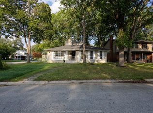 3400 Saint Patricks Dr, Windsor, ON N9E3H4