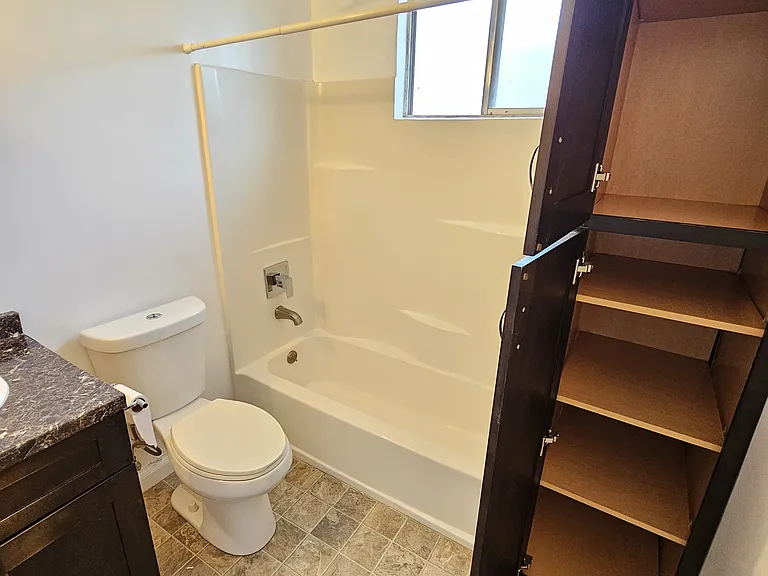 5625 Kester Ave #5 — Photo 10