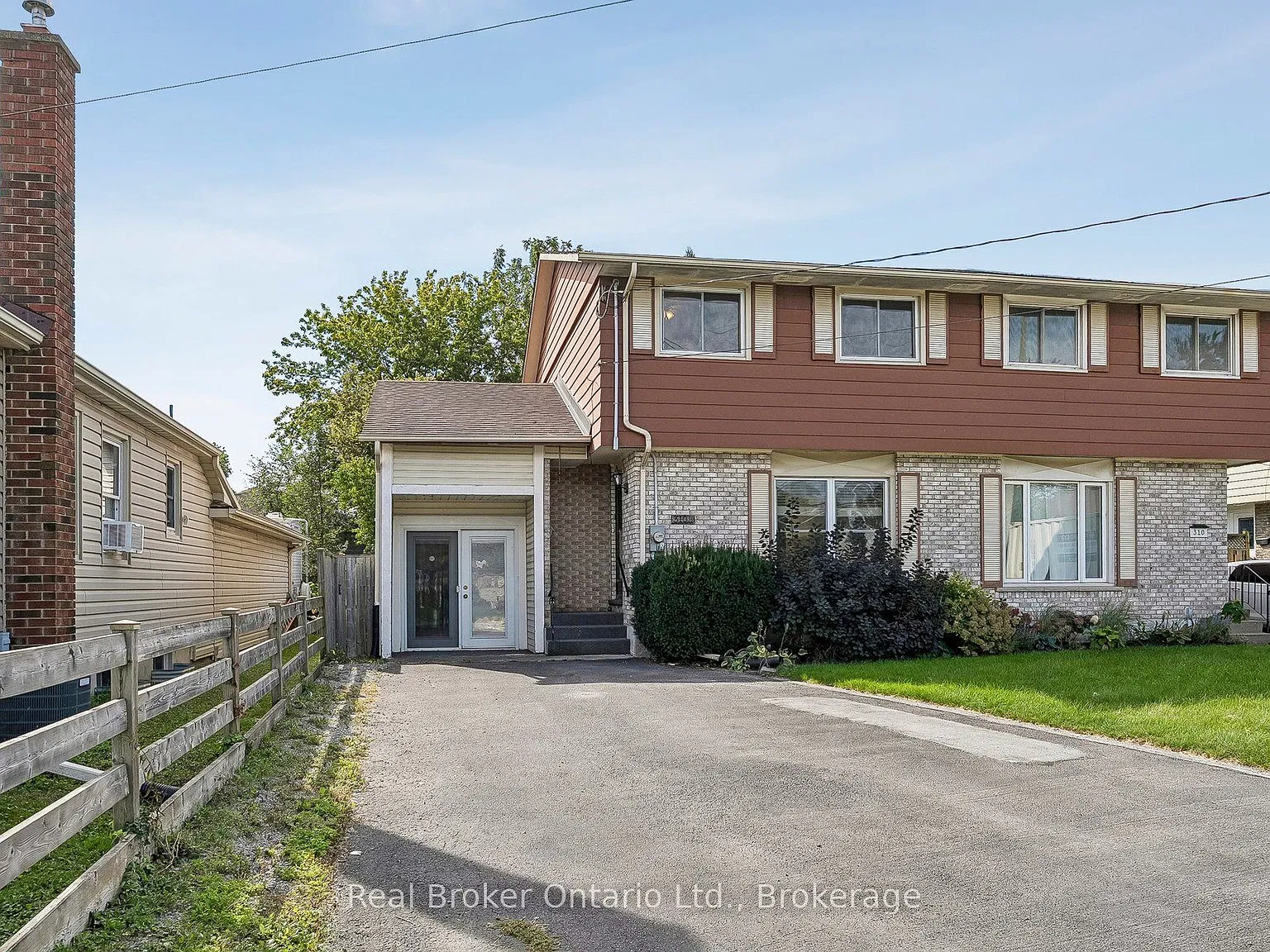 3 bed, $2,300 — Photo 2