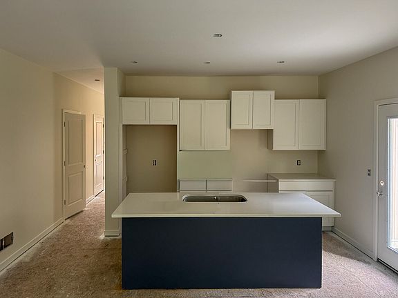 4th image of 1986 S Shorewood Ln #21