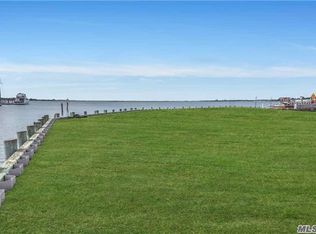 171 West Blvd, East Rockaway, NY 11518