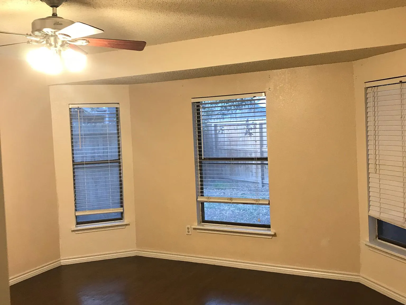 7109 Fort Collins Dr — Photo 2