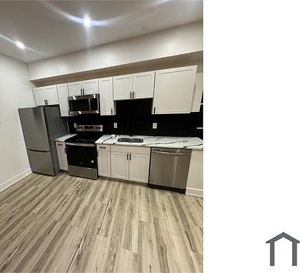 3rd image of 4545 N 19th St #B