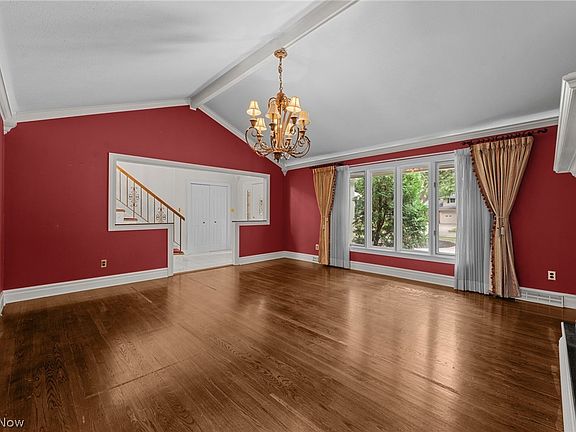 4th image of 5282 Graham Dr