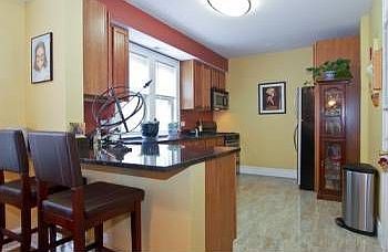 1st image of 4556 N Kostner Ave #1