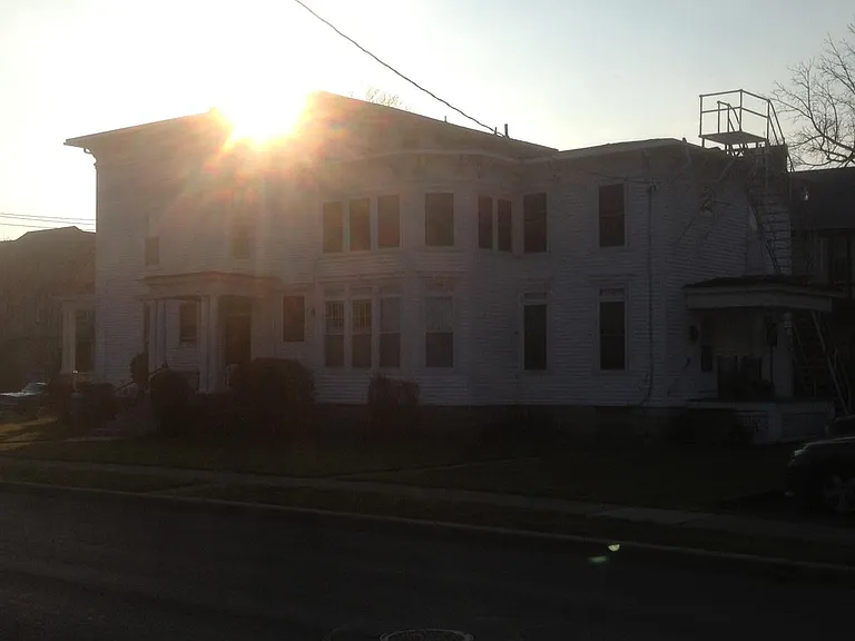 149 Keyes Ave — Photo 9