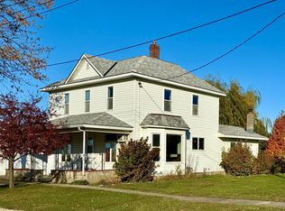 106 N 2nd St, Belview, MN 56214
