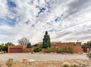 33 Aventura Rd, Santa Fe, NM 87508