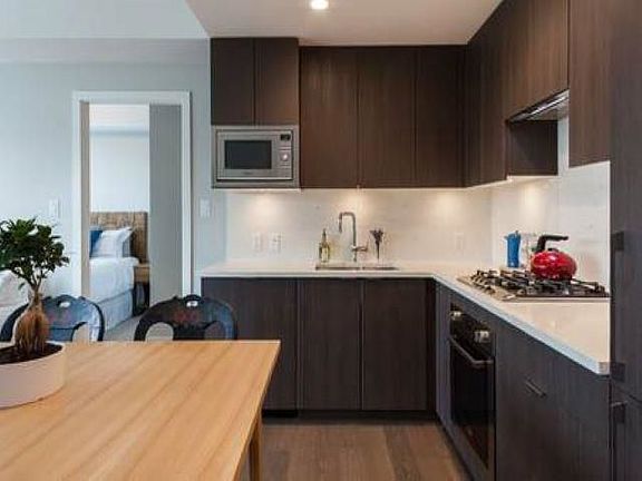 4th image of 2888 Cambie St #621