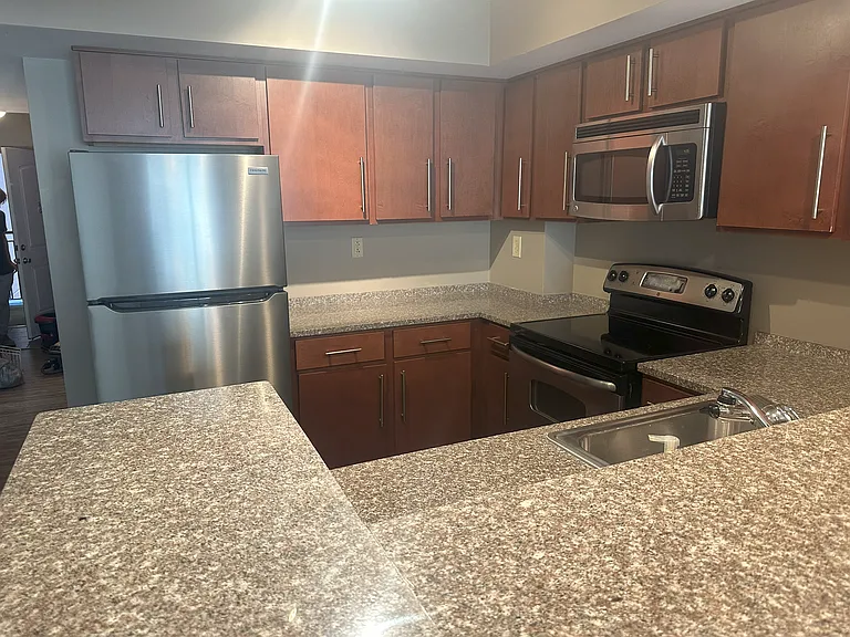 1735 Lake Ave #205 — Photo 28