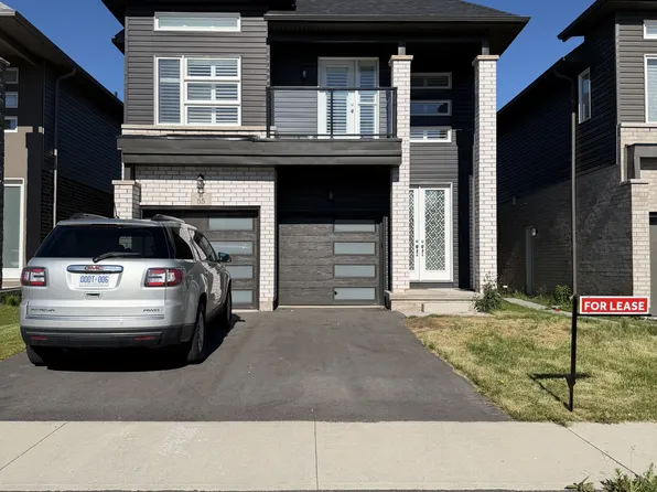 55 Hildred St, Welland, ON L3B 1M9