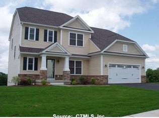 34 Padens Ct, Wallingford, CT 06492