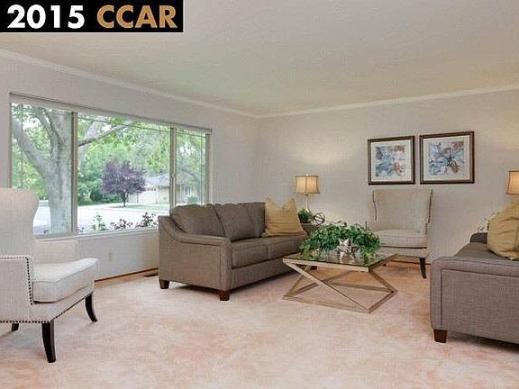 3rd image of 600 Bridgewater Cir