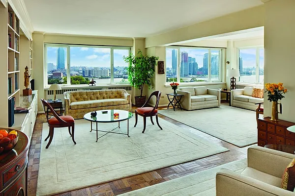 Sold by Stribling | media 43