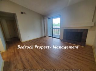 2218 Wind Trace Cir SW UNIT D, Huntsville, AL 35805