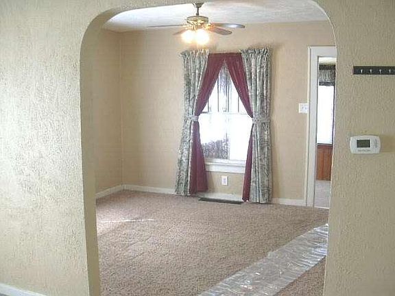 5th image of 615 N 12th St