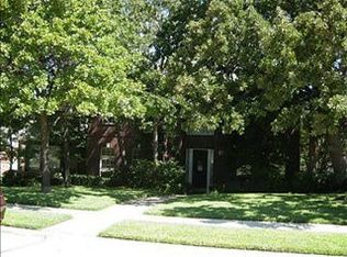 3337 Spruce Ln, Grapevine, TX 76051