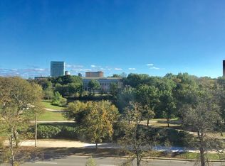 85 Park Dr APT 19, Boston, MA 02215