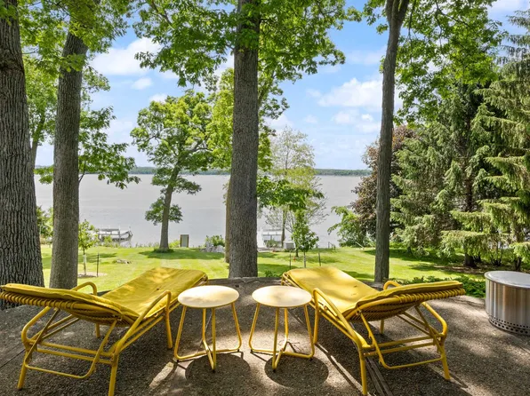 N5667 Lac Verde Cir, Green Lake, WI 54941