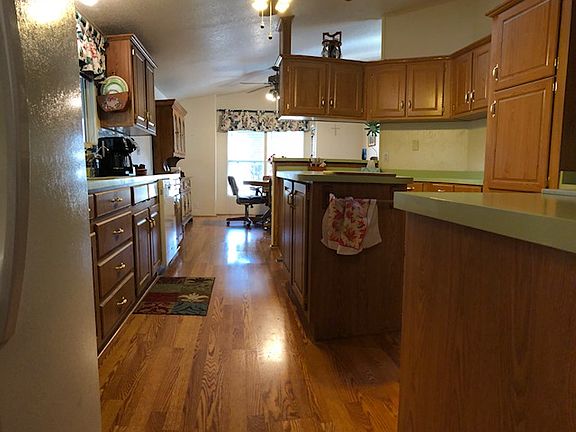 5th image of 450 W Sunwest Dr Lot 172