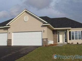 19921 Dover Dr, Farmington, MN 55024