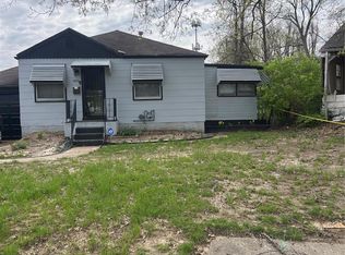 7401 Pleaseway Dr, Saint Louis, MO