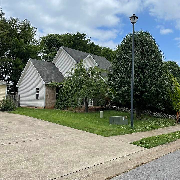 1st image of 118 Shanks Mill Dr