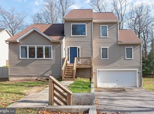 327 N Ferry Point Rd, Pasadena, MD 21122