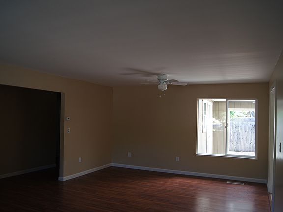 2nd image of 675 Verano Ave