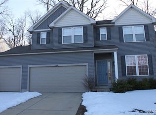 164 Hartford Ct, Fenton, MO 63026