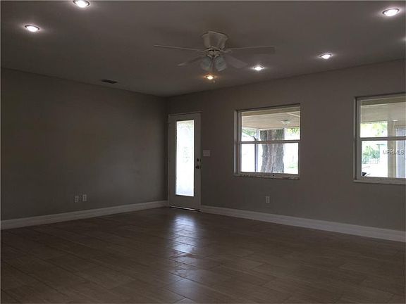 5th image of 800 1st St