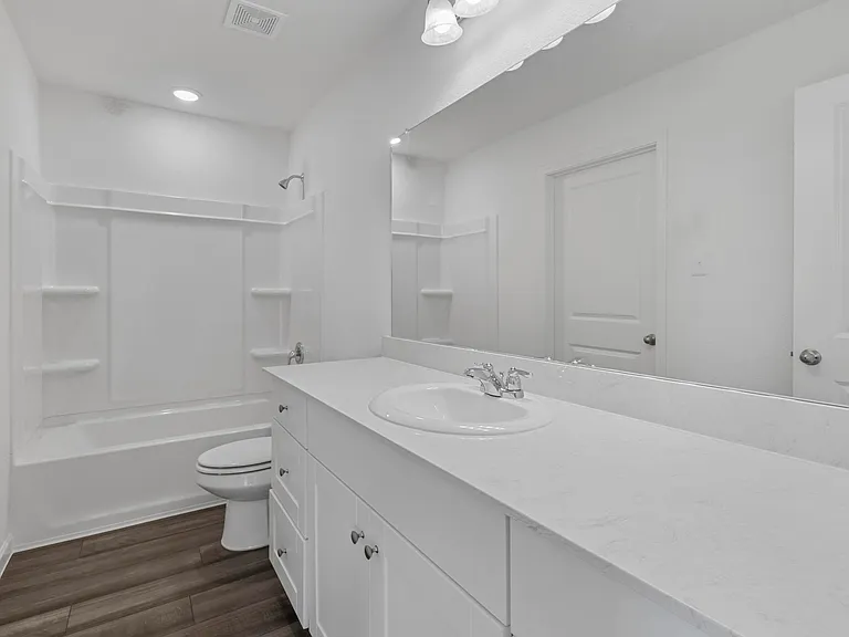120 Waterhouse Lake Dr — Photo 22