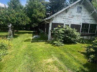 80 Summit Dr, Indianola, PA 15051
