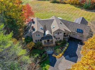 29 Park Cir, Cape Elizabeth, ME 04107