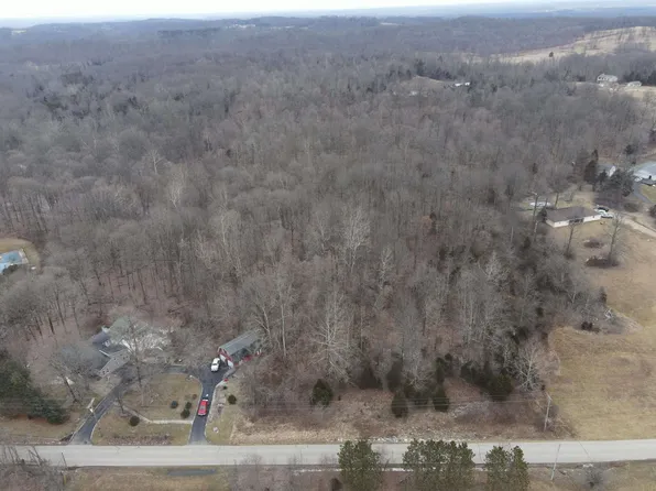 Spice Valley Rd, Mitchell, IN 47446