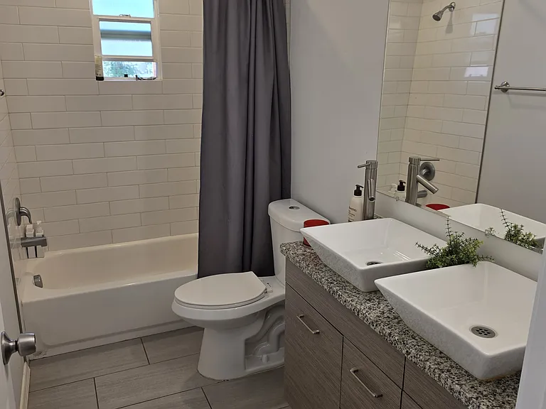 716 Arno St SE #B — Photo 12
