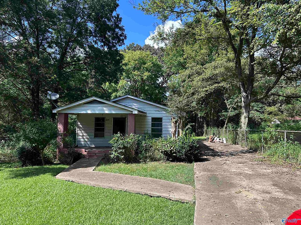 1st image of 1016 Penfield Dr