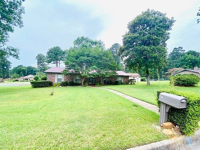 1st image of 566 Palisade Dr